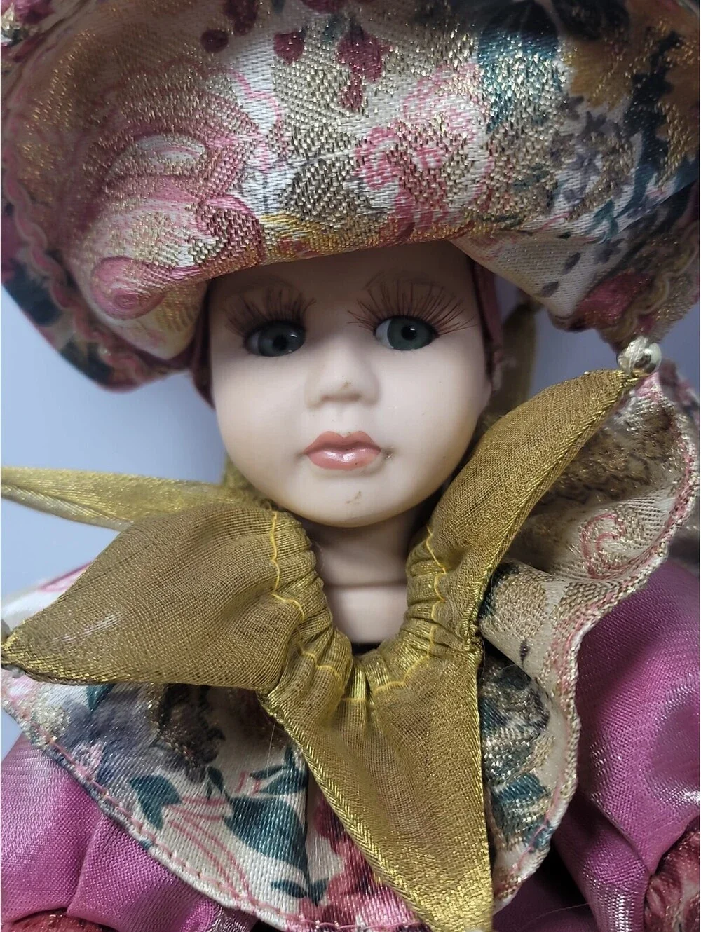 N/A jester porcelain